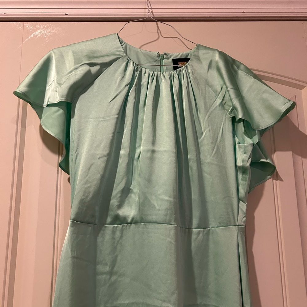 Elegant Mint Green Women's Dress